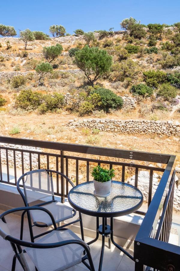 Ferienwohnung Harbor View Karpathos Exterior foto